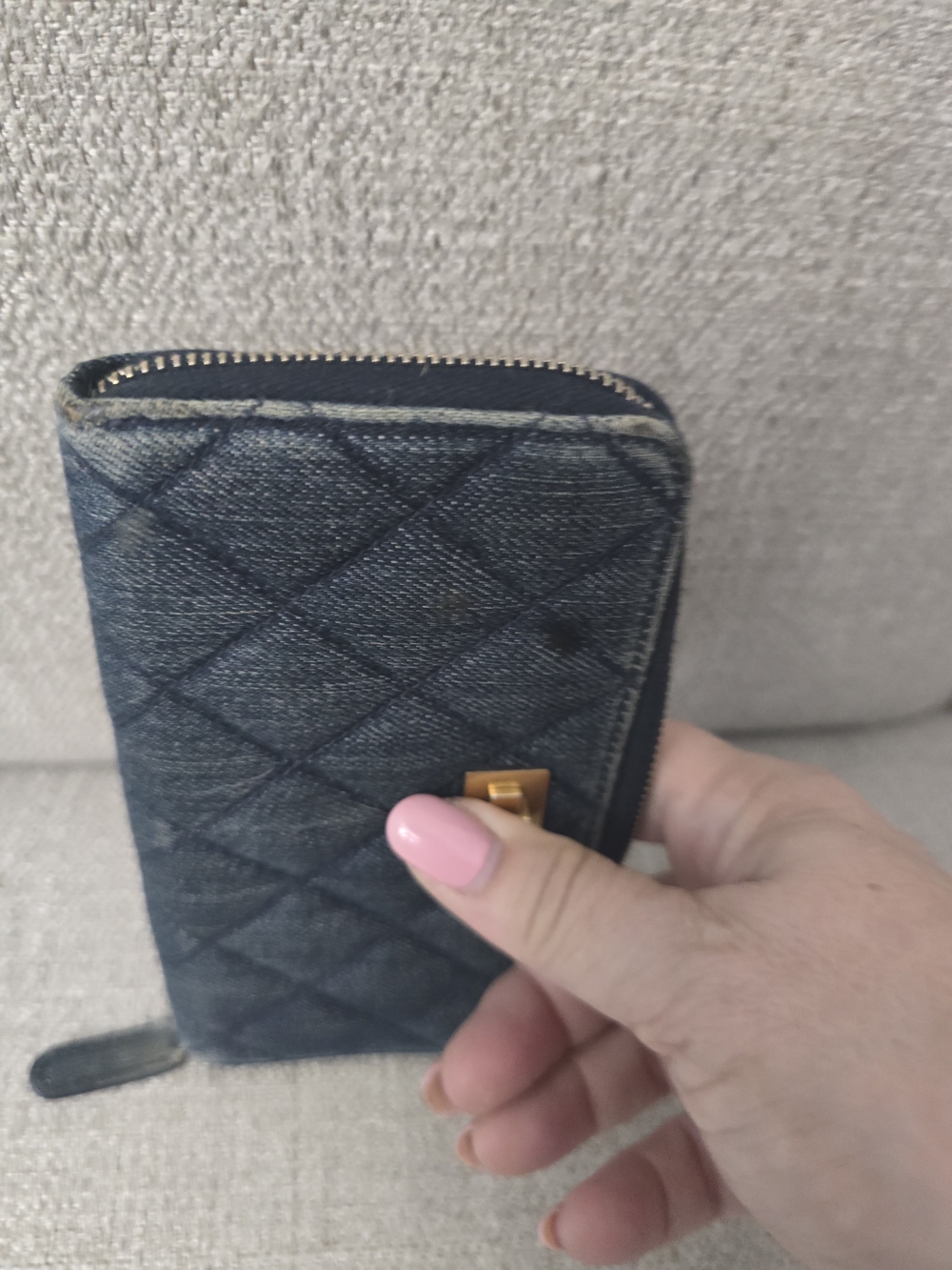 Authentic CHANEL 2.55 Quilted Denim Zip-Around Wallet – Great Condition - Picture 5 of 11